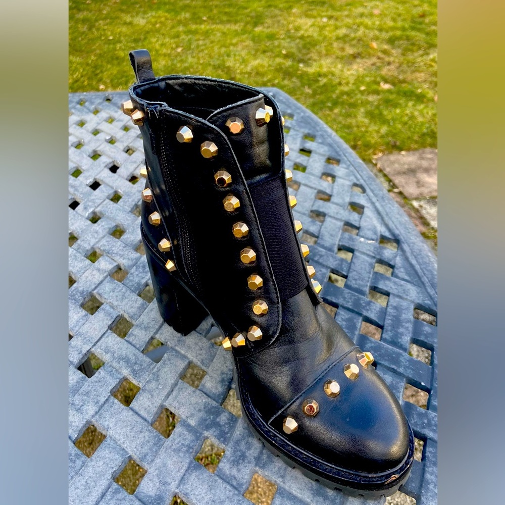 Linea Paolo black leather studded lug Chelsea bootie size 8 - MAKE OFFER 😊🫵🏼